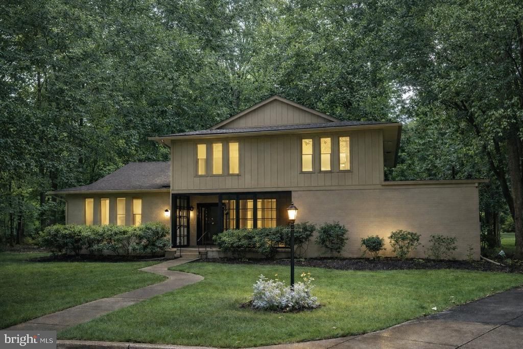 712 LOCH NESS CIRCLE, FORT WASHINGTON, MD 20744