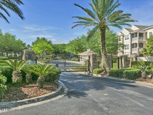 7990 BAYMEADOWS Road E, Unit 422, Jacksonville, FL 32256