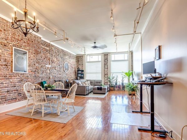 418 S Gay St, Knoxville, TN 37902