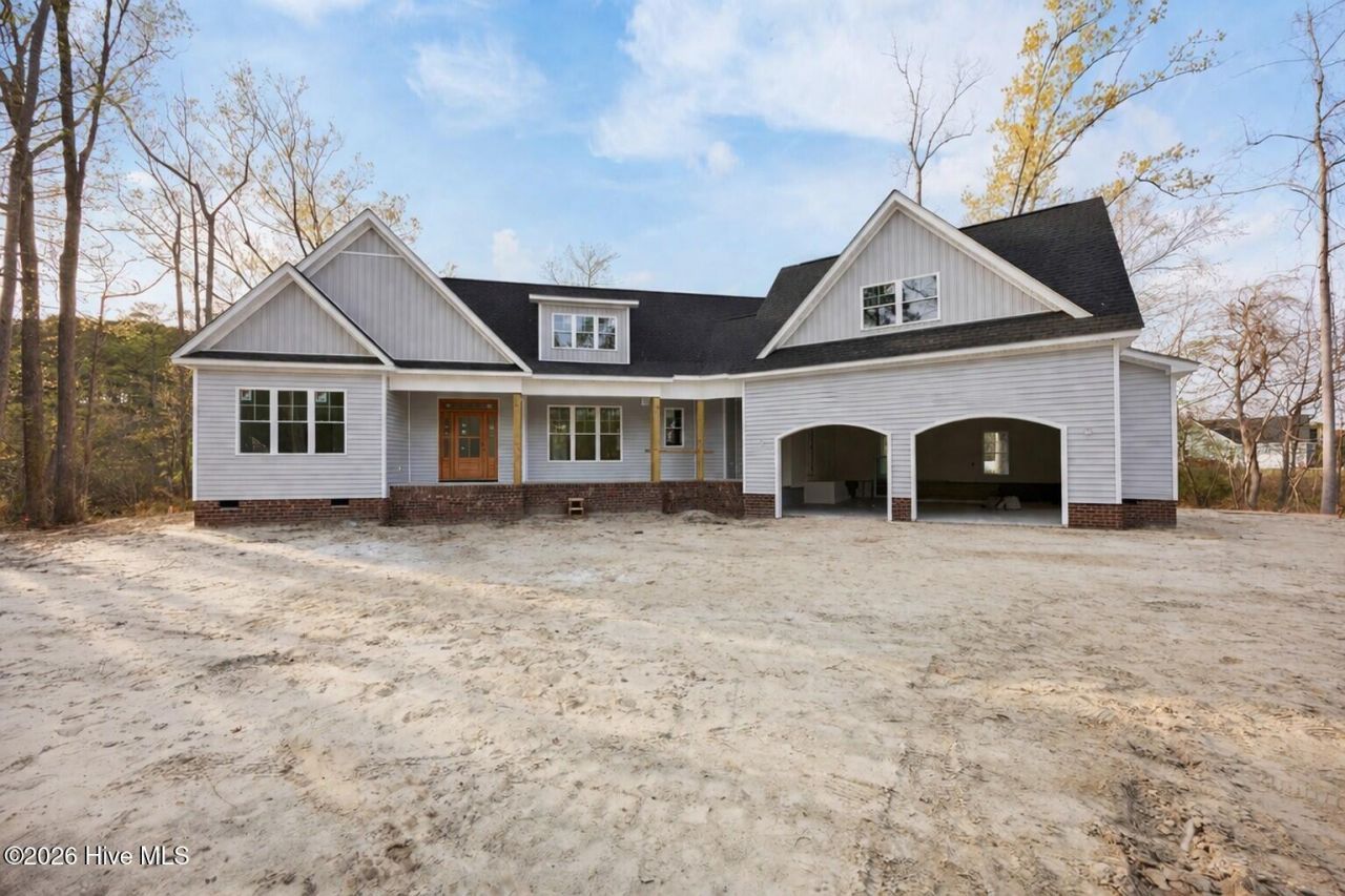 904 Broomfield Trail, Elizabeth City, NC 27909 Main Photo