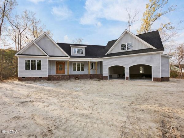 904 Broomfield Trail, Elizabeth City, NC 27909