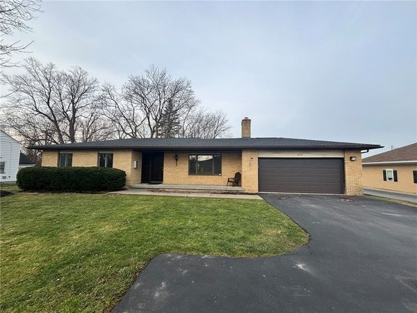 1289 Creek Street , Webster, NY 14580