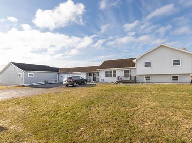 1759 County Route 37, West Monroe, NY 13167