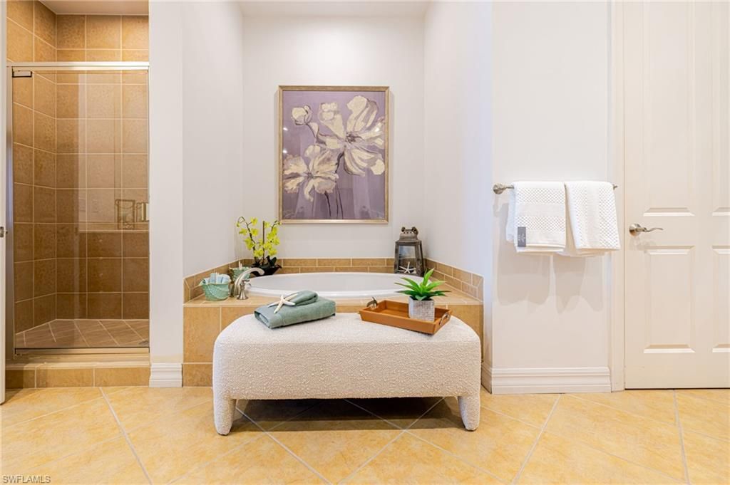 4751 West Bay Blvd, Unit 102, Estero, FL 33928 Photo