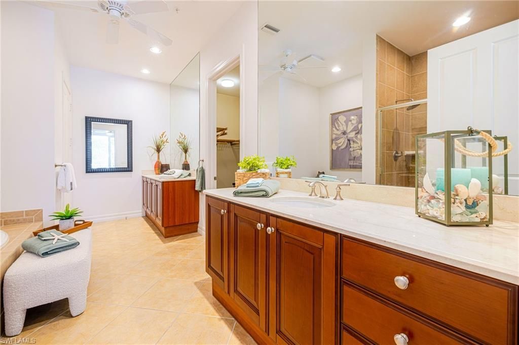 4751 West Bay Blvd, Unit 102, Estero, FL 33928 Photo