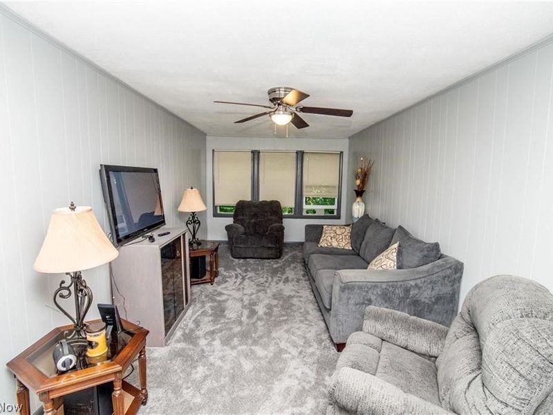 110 Boardman Boulevard , Boardman, OH 44512 Photo 2