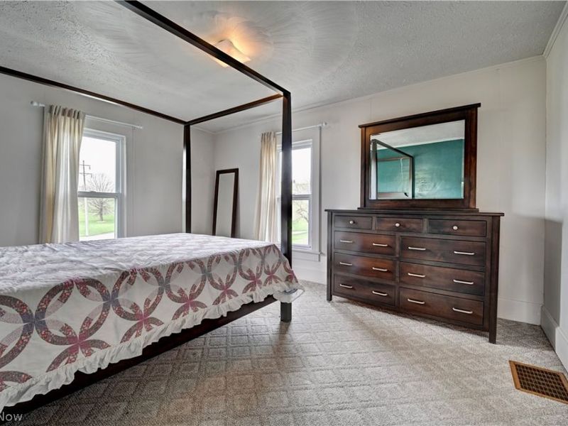 7506 Roy Andrews Road NW, New Philadelphia, OH 44663 Photo 21