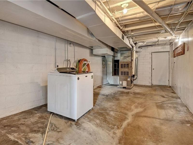 7506 Roy Andrews Road NW, New Philadelphia, OH 44663 Photo 25