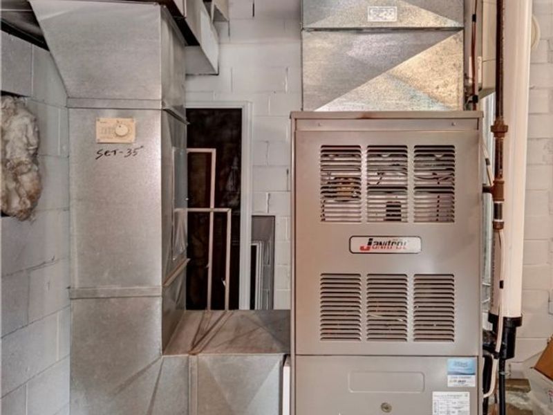 7506 Roy Andrews Road NW, New Philadelphia, OH 44663 Photo 27