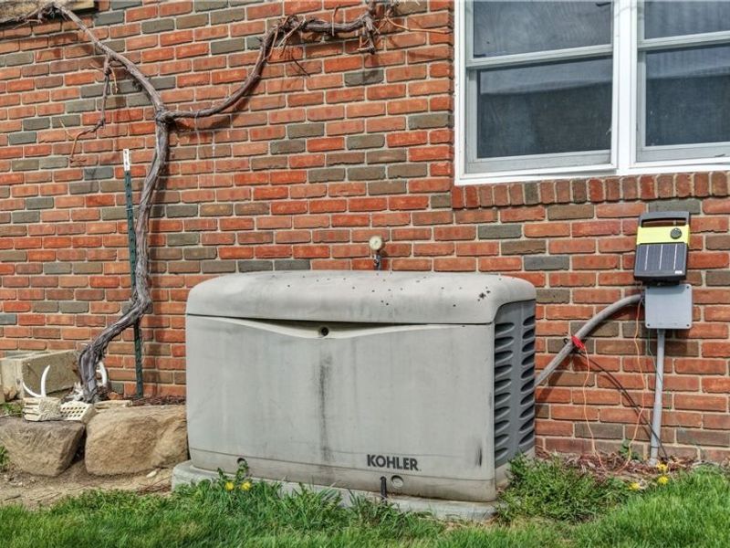 7506 Roy Andrews Road NW, New Philadelphia, OH 44663 Photo 37