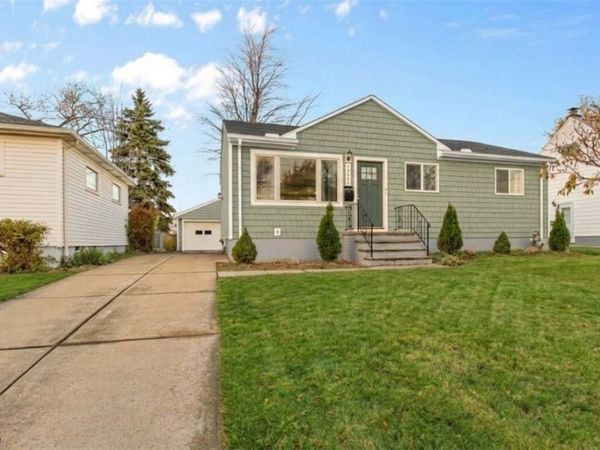 16084 Harrison Drive, Brook Park, OH 44142