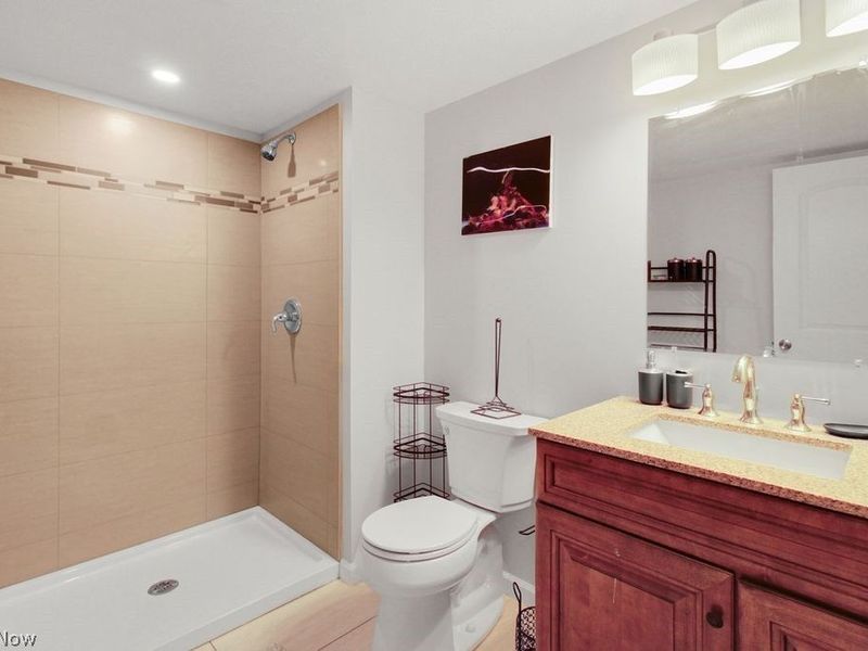 16084 Harrison Drive, Brook Park, OH 44142 Photo 16