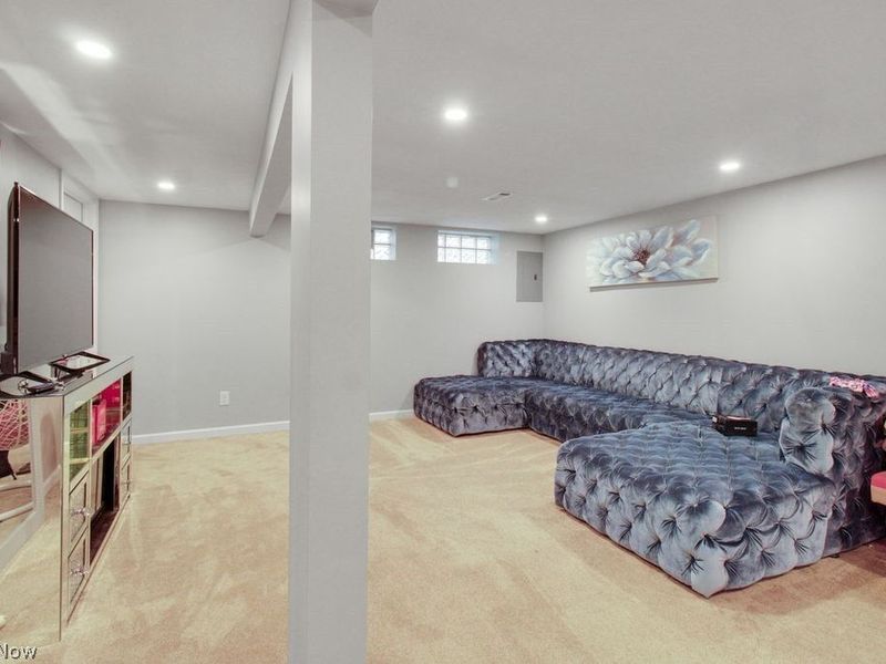 16084 Harrison Drive, Brook Park, OH 44142 Photo 17