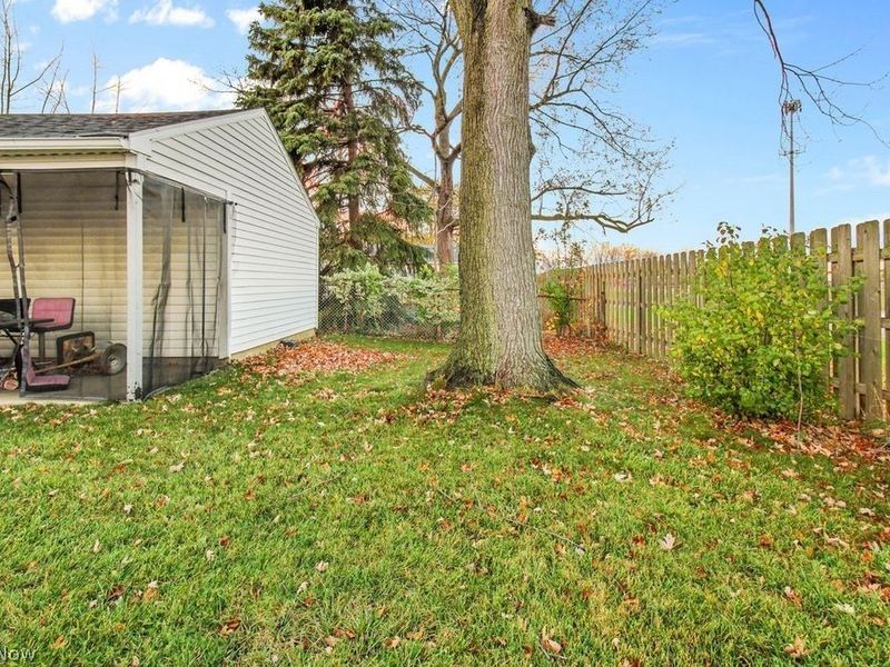 16084 Harrison Drive, Brook Park, OH 44142 Photo 26