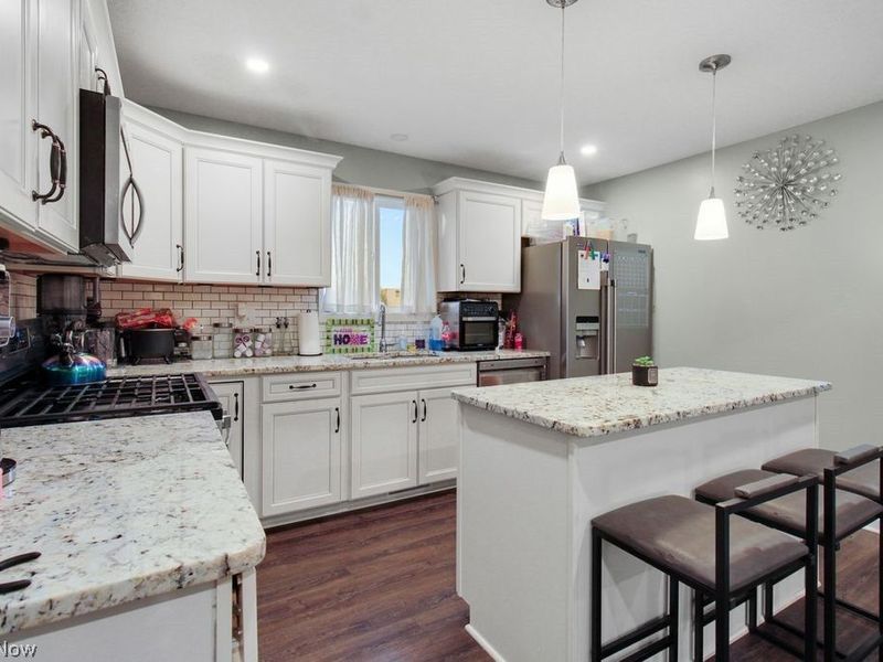 16084 Harrison Drive, Brook Park, OH 44142 Photo 9