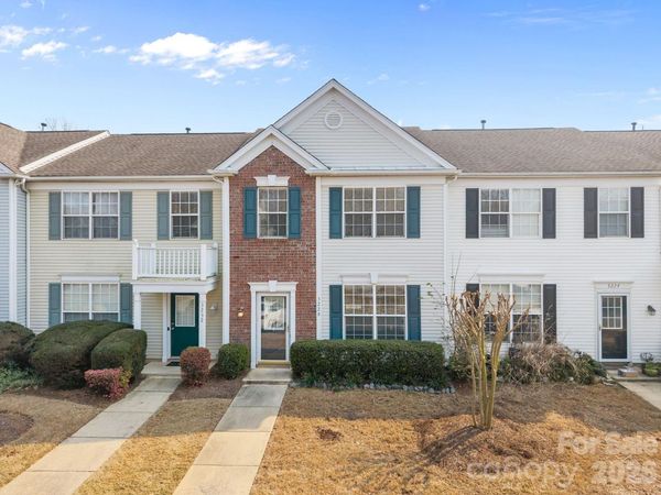 3228 Mannington Drive, Charlotte, NC 28270