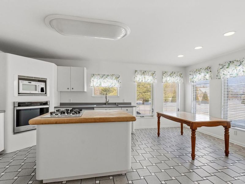 4520 Shepherds Way, Batavia Twp, OH 45103 Photo 6