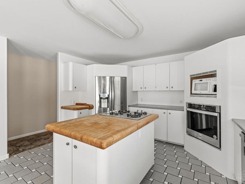 4520 Shepherds Way, Batavia Twp, OH 45103 Photo 8