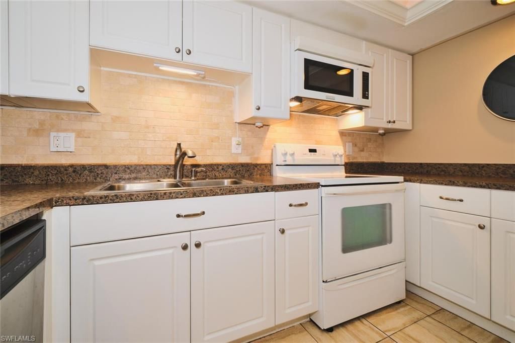 4707 SE 5th Ave, Unit 102, Cape Coral, FL 33904 Photo