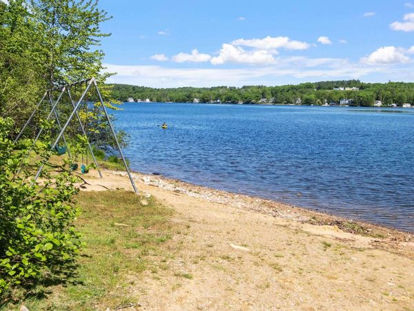 1 Wentworth Lane, Barnstead, NH 03225