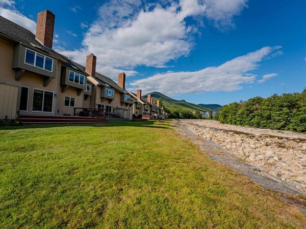 52 Bunker Lane, Unit 2, Lincoln, NH 03251