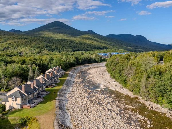 52 Bunker Lane, Unit 2, Lincoln, NH 03251