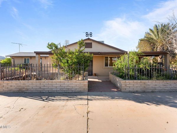 41050 N US Hwy 60, Morristown, AZ 85342