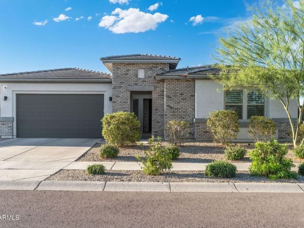 14195 W GRAY FOX Trail, Surprise, AZ 85387