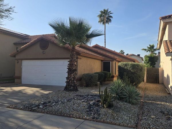 1347 E Muriel Drive, Phoenix, AZ 85022