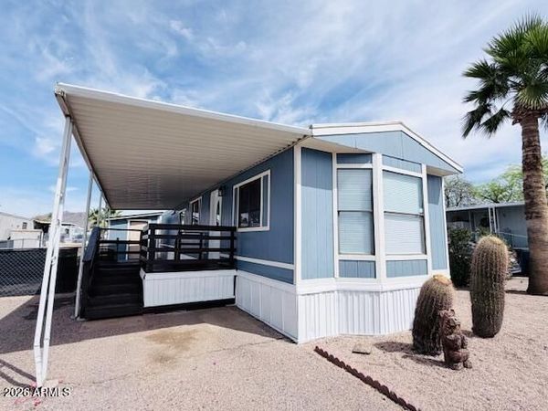 1770 N VALLEY Drive, Unit 19, Apache Junction, AZ 85120