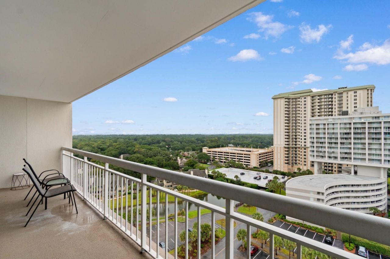 9820 Queensway Blvd.  Photo 14