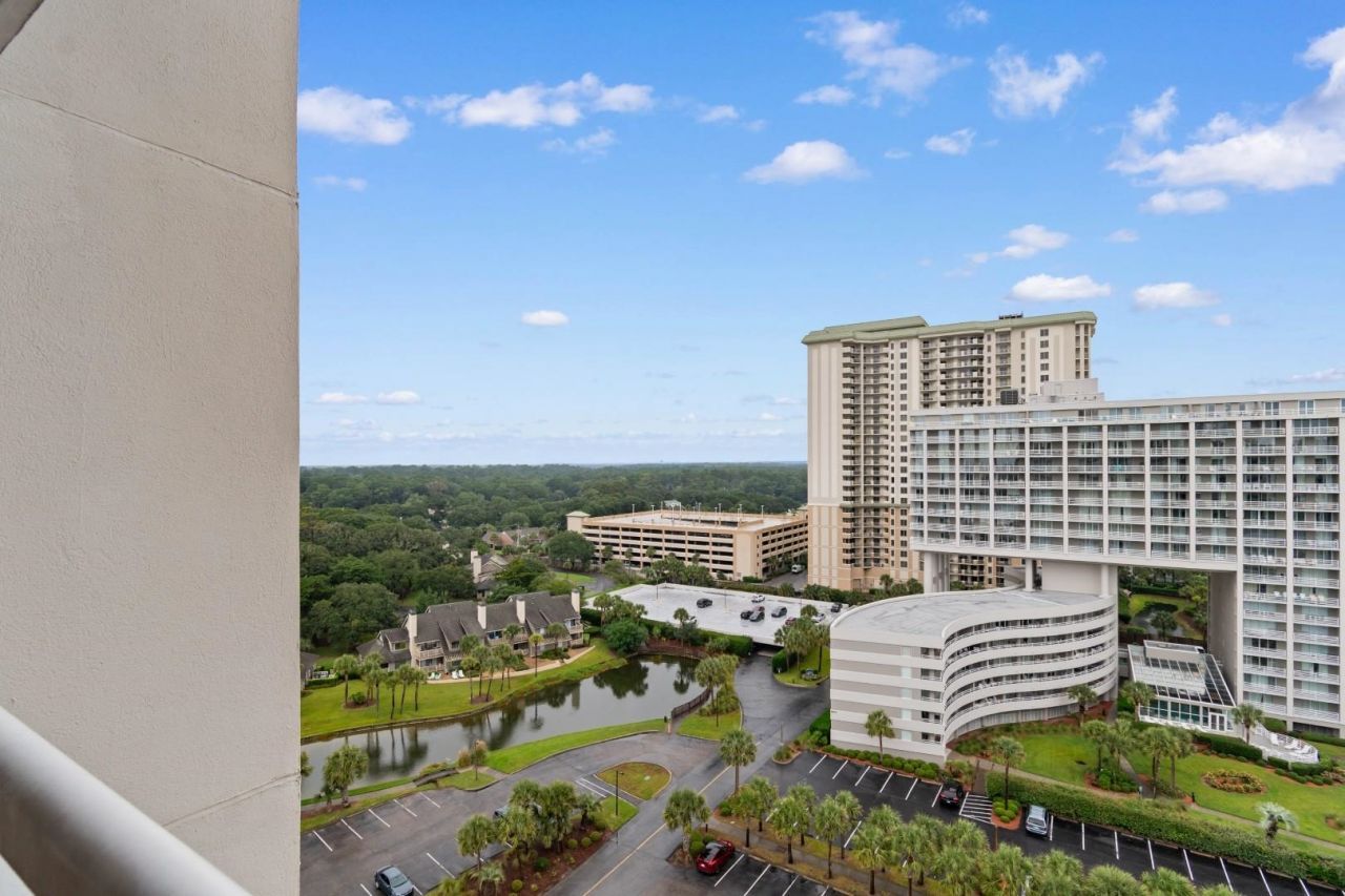 9820 Queensway Blvd.  Photo 27