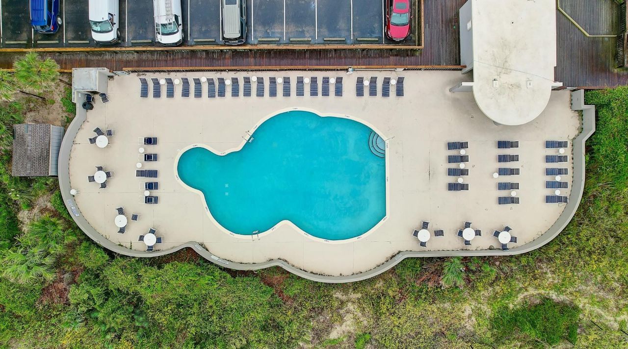 9820 Queensway Blvd.  Photo 36