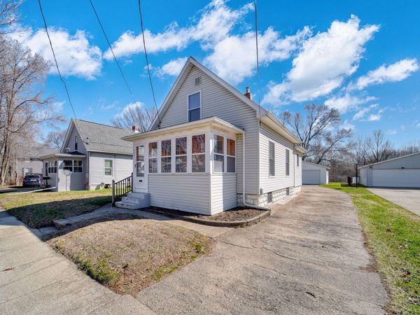 409 Bates Street, Jackson, MI 49202