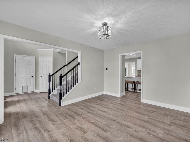 998 Woodfield Lane , Brunswick, OH 44212 Photo 14