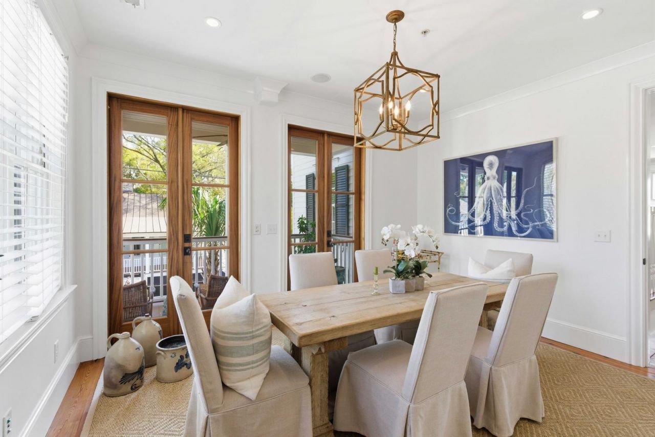 218 Venning Street Photo 14