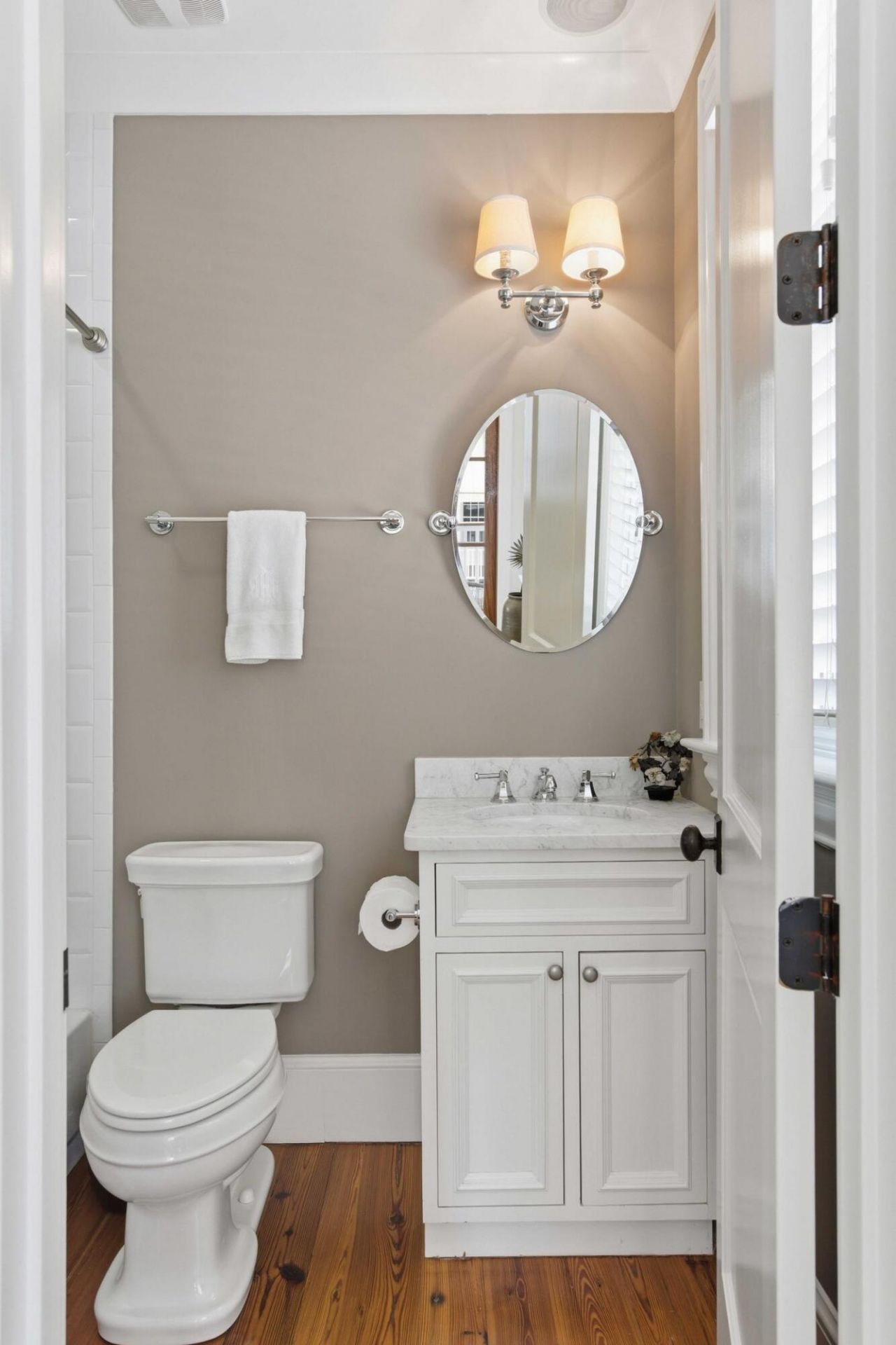 218 Venning Street Photo 27