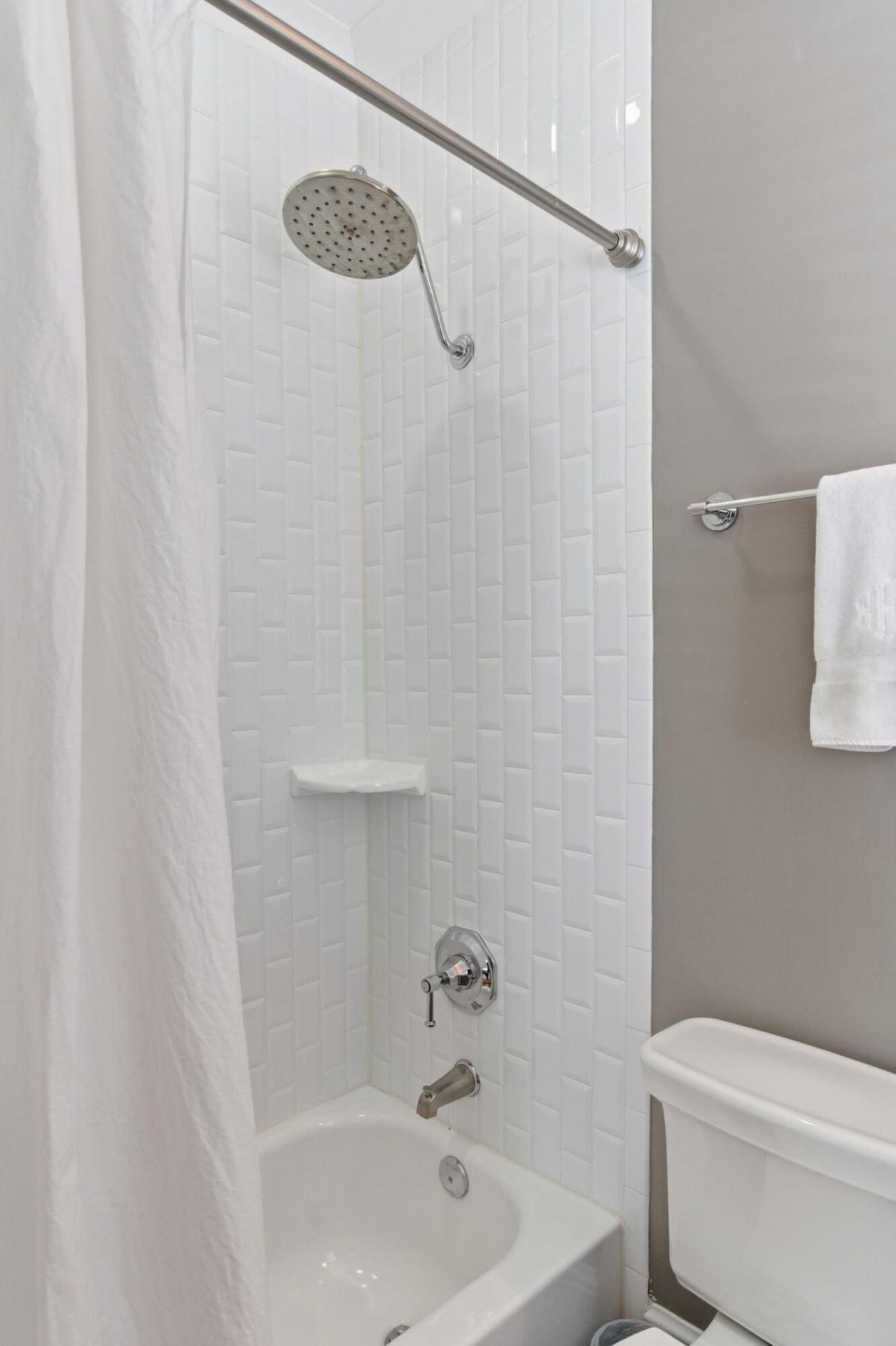 218 Venning Street Photo 28