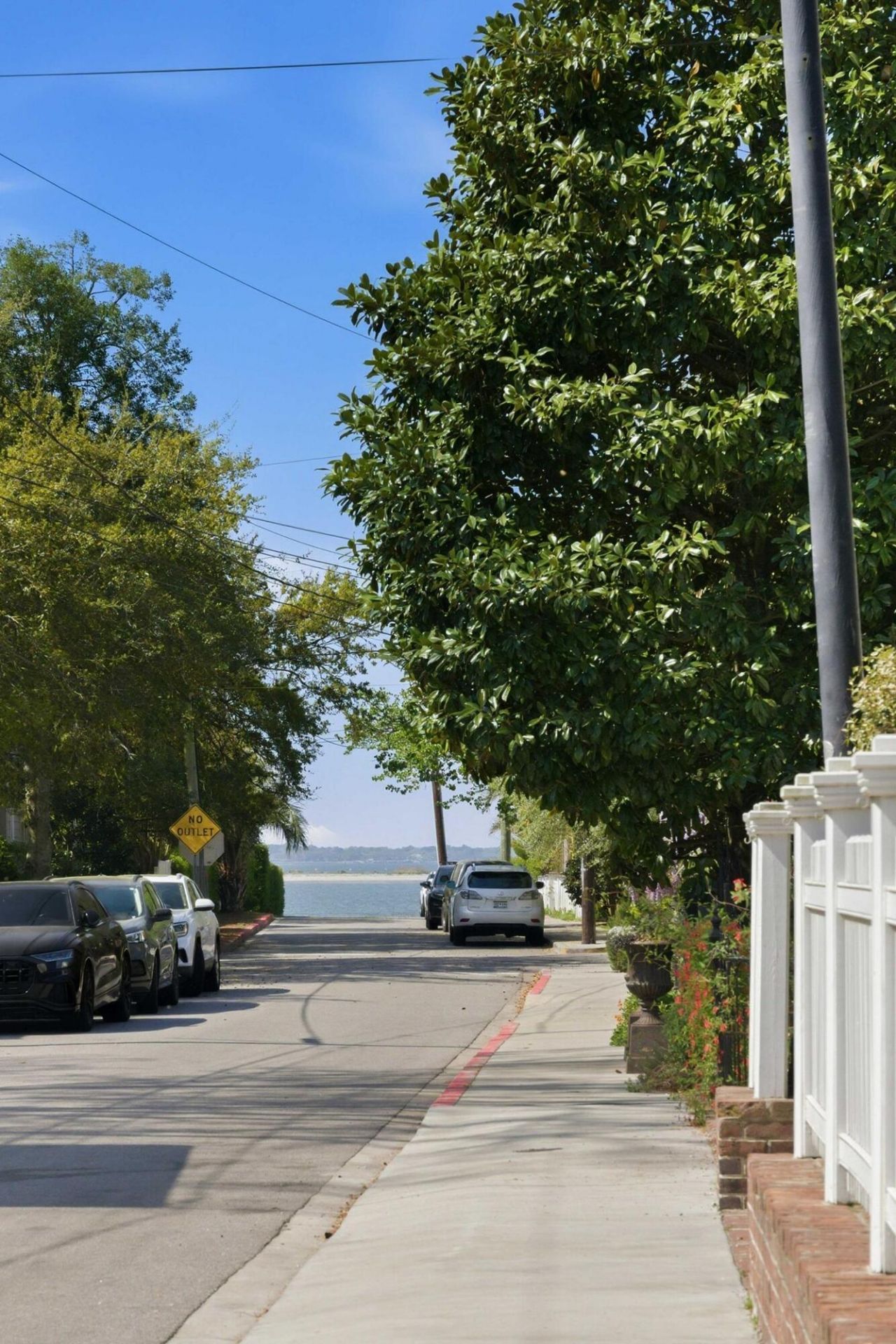 218 Venning Street Photo 44