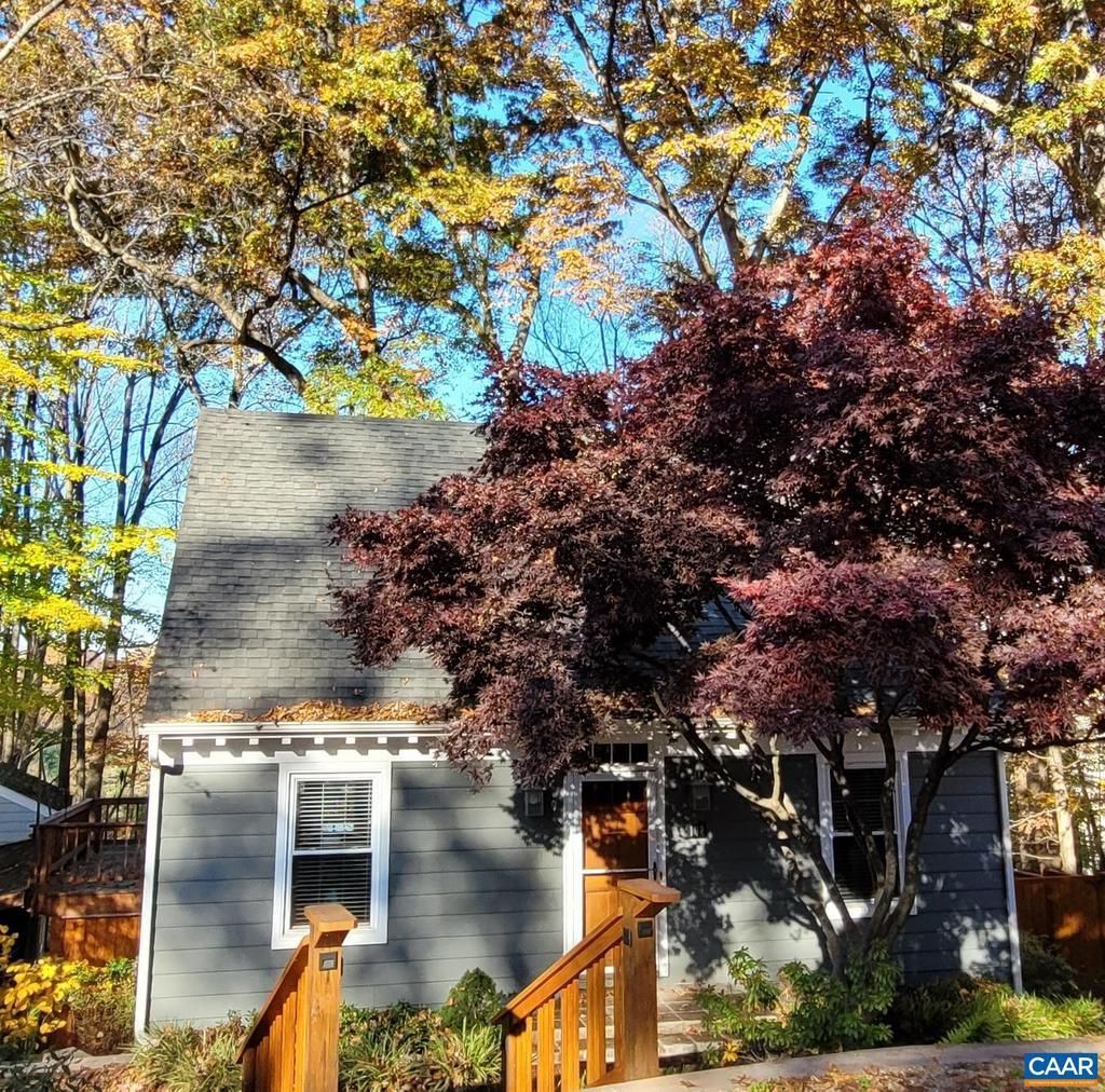 102 Slate Pl , Charlottesville, VA 22902 Main Photo