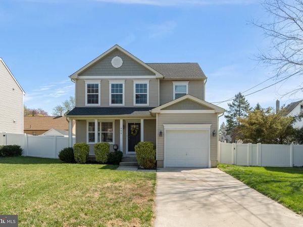 606 CENTRAL AVENUE, GLENDORA, NJ 08029