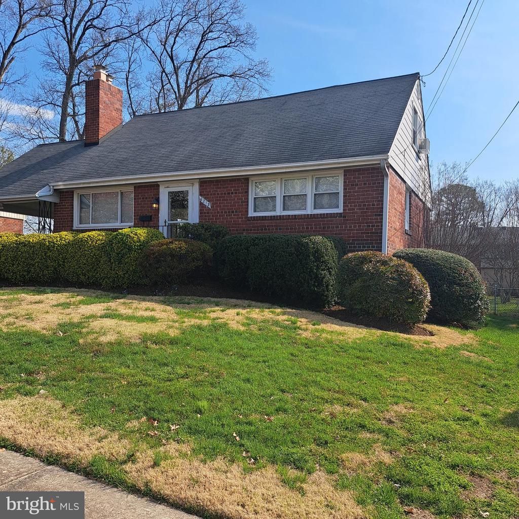 6213 86TH AVENUE , HYATTSVILLE, MD 20784