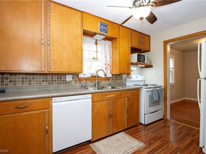 716 Washington Street , Wooster, OH 44691 Photo 8