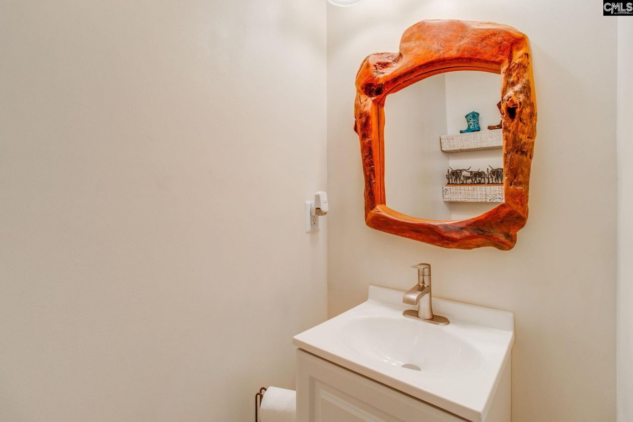 502 Whitewater Drive  Photo 15