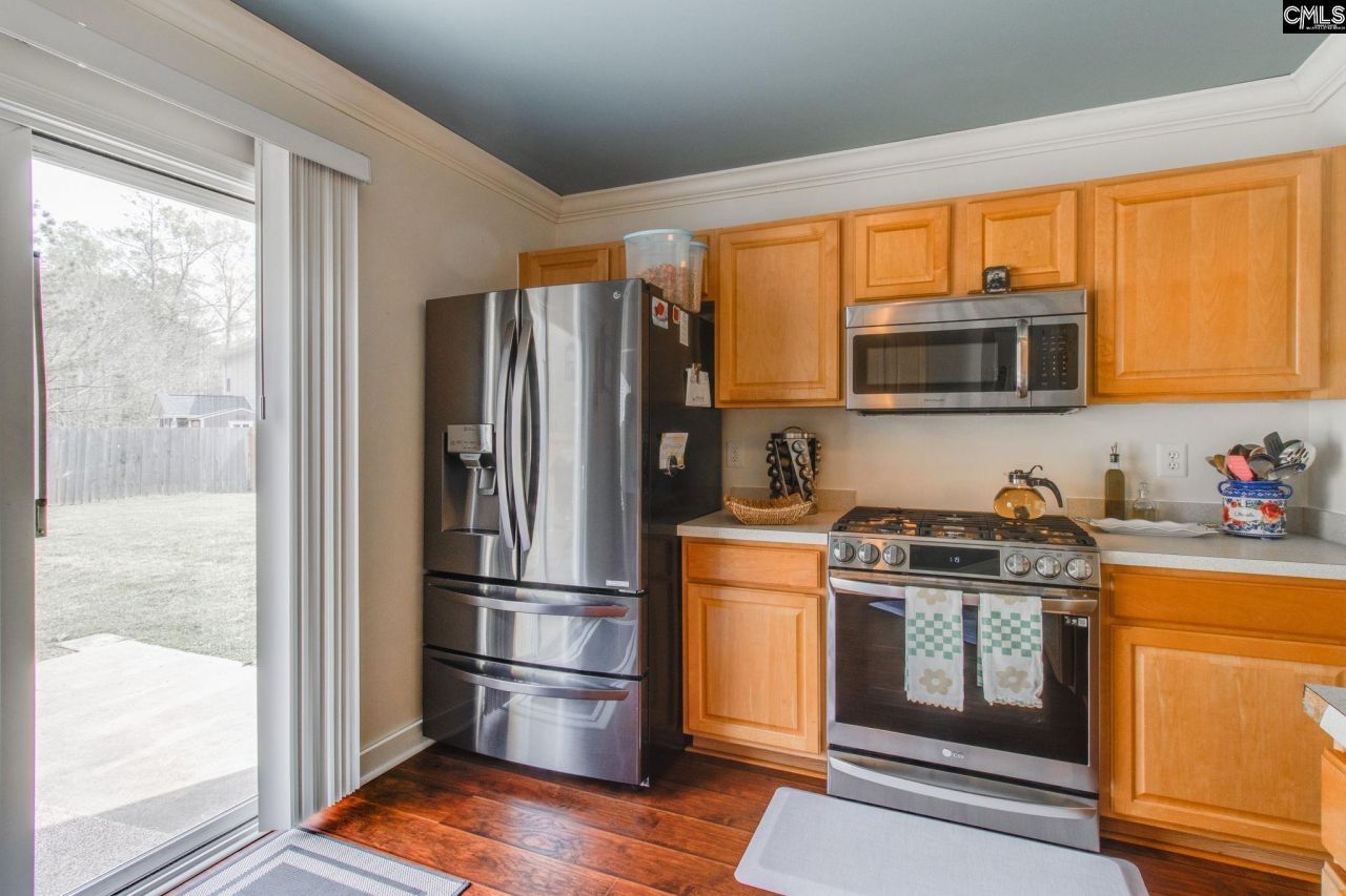 502 Whitewater Drive  Photo 17