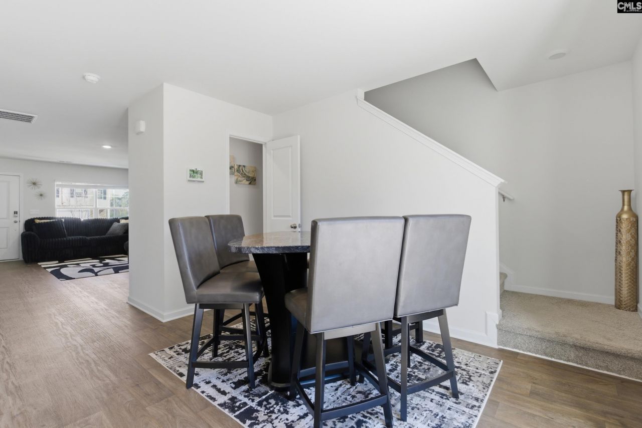 16 Sessile Court  Photo 8