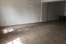 4724 Leaf Crest Court photo 4