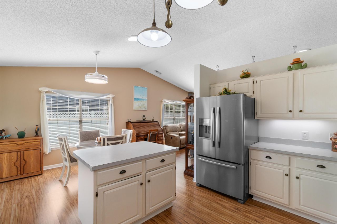 3862 Williamson Circle Photo 12