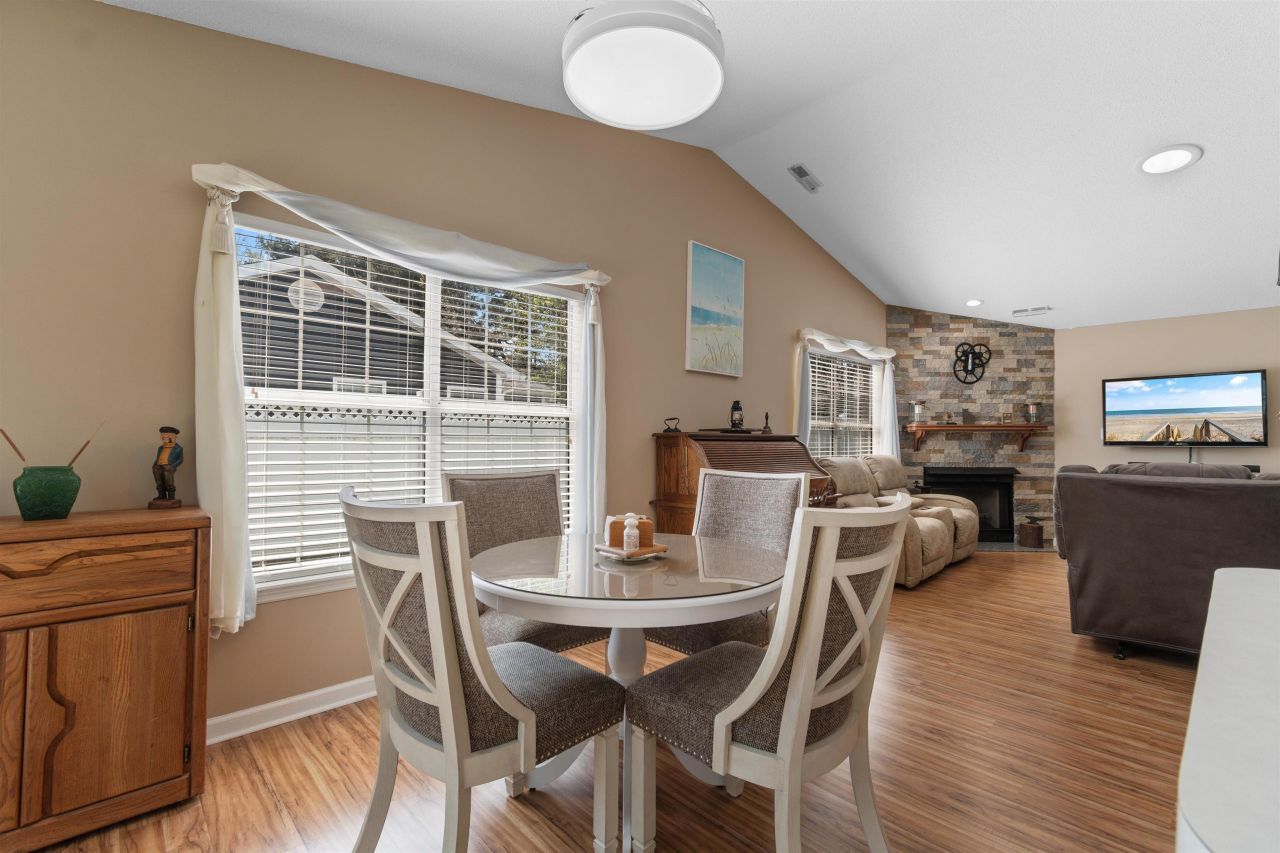 3862 Williamson Circle Photo 14