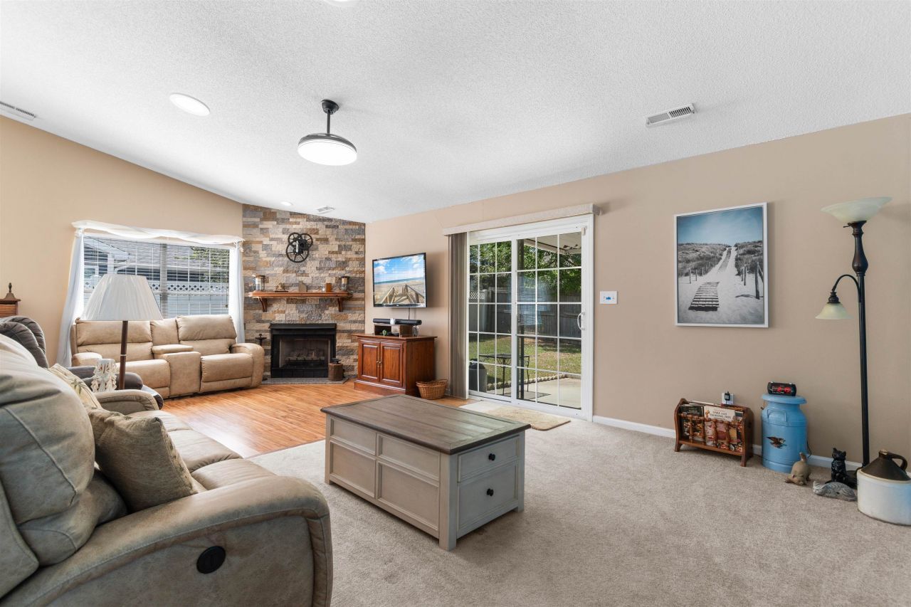 3862 Williamson Circle Photo 18